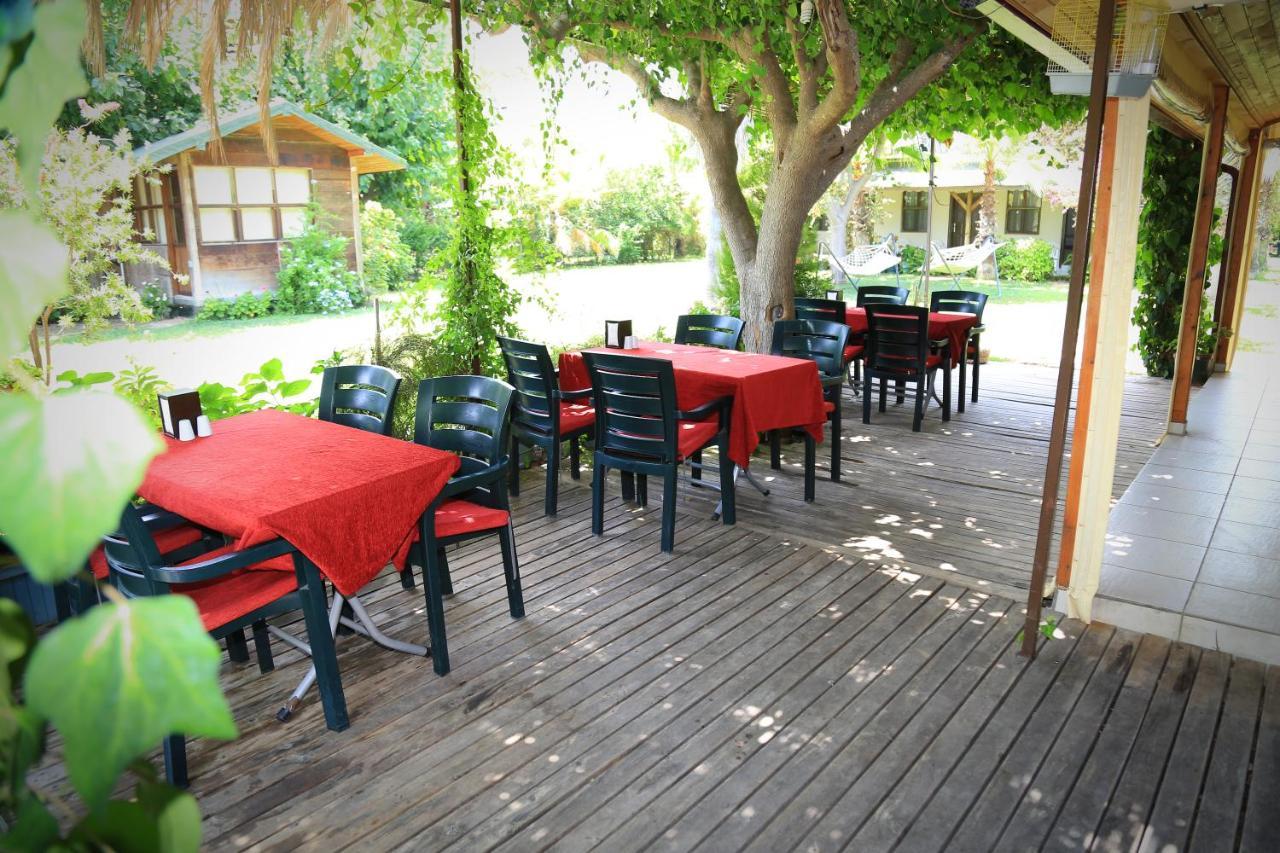Tunays Pansiyon Acomodação com café da manhã Çıralı Exterior foto